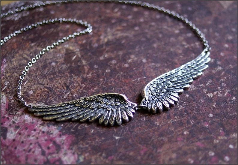 LKLRYWBDCN Vintage Angel Wings Pendant Necklace For Women