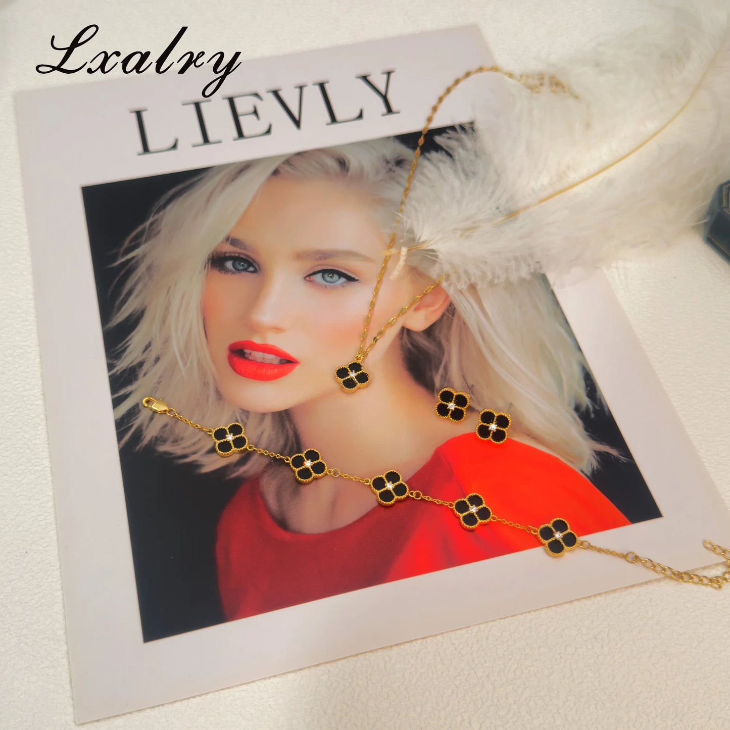 Lxalry Clover Jewelry Set Bracelet Earrings Necklace