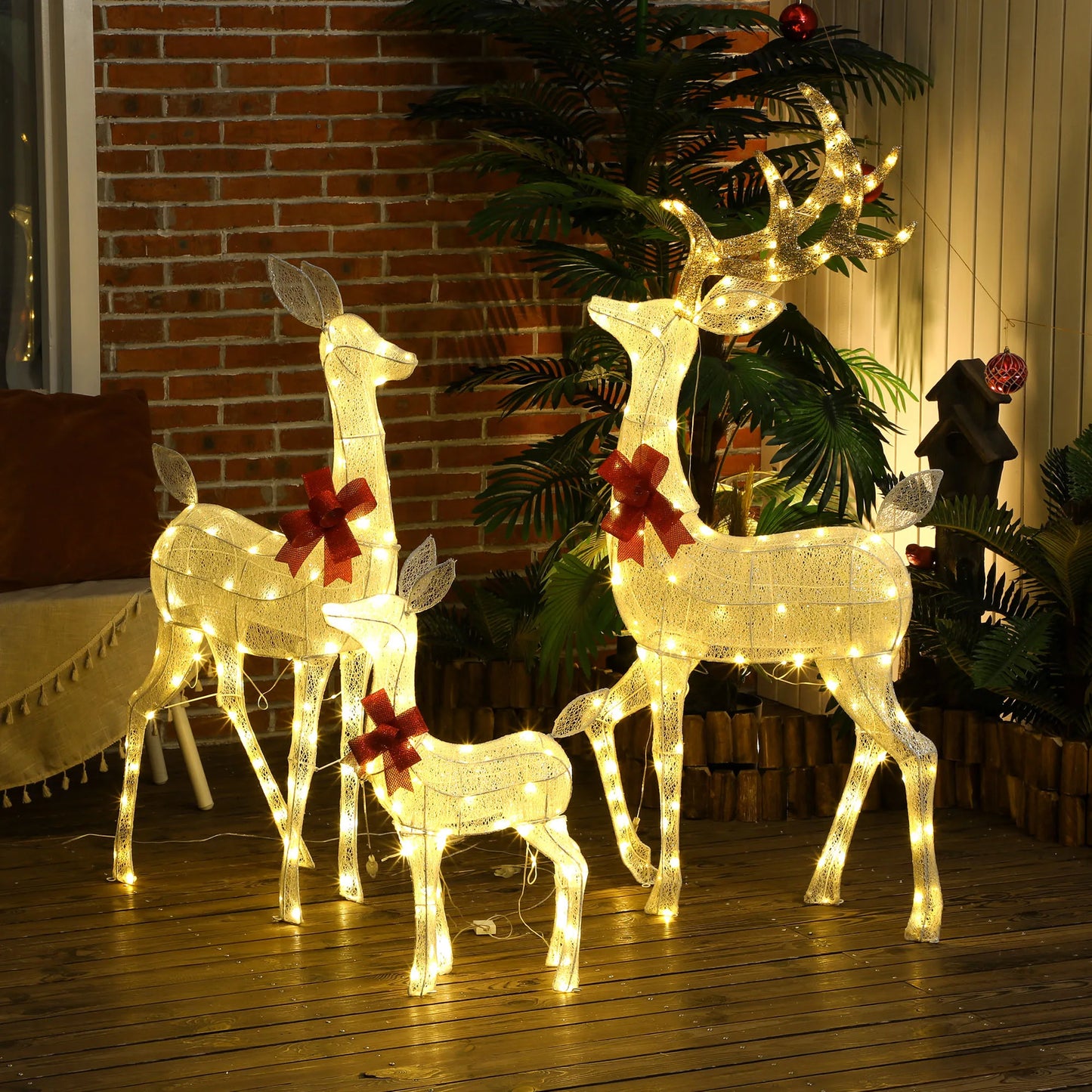 Outsunny Christmas Deer Family Light Set With LEDs