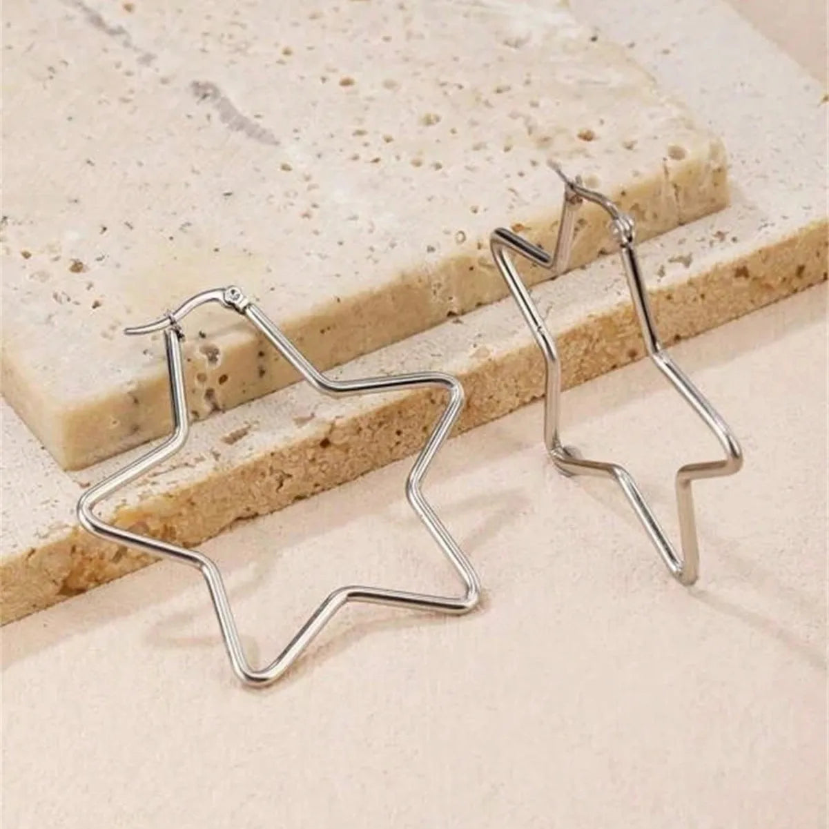 GDKLCN Elegant Hollow Five Star Earrings Cuff Jewelry Gift