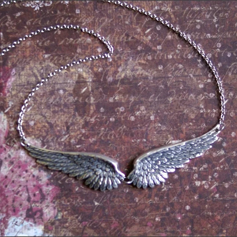 LKLRYWBDCN Vintage Angel Wings Pendant Necklace For Women