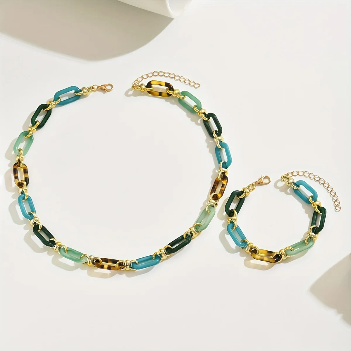 Fine Or Fashion Resin Jewelry Set Necklace Bracelet Boho