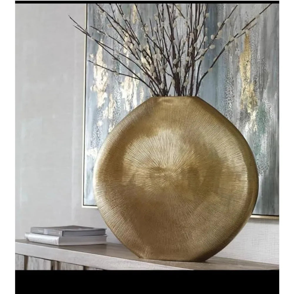 Gold Metal Vase Elegant Decorative Flower Vase for Home Décor Living Room Bedroom or Office Modern Minimalist Design Durable