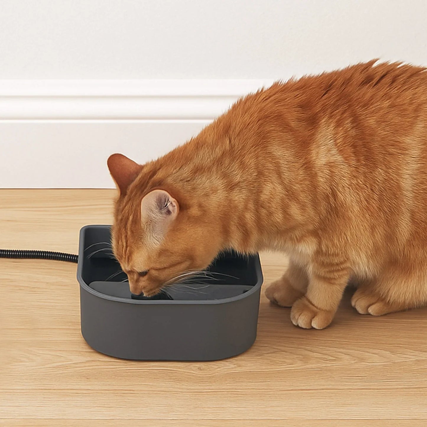 VKTECH IndustrialGradeHeavyDuty Ultratherm Heated Pet Bowl Hanging Water Dish Companions