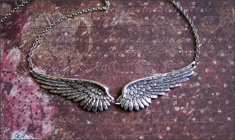LKLRYWBDCN Vintage Angel Wings Pendant Necklace For Women