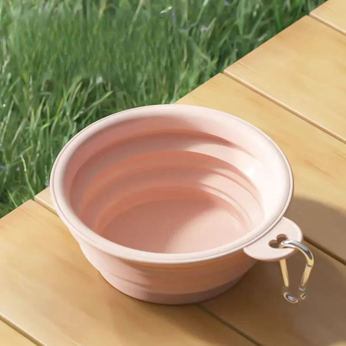 Hign-concerned Collapsible Silicone Dog Food And Water Bowl For Outdoor Camping Carabiner